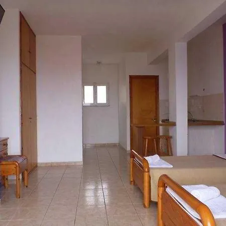 Mythos Apartments