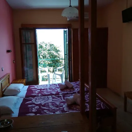 Mythos Apartments